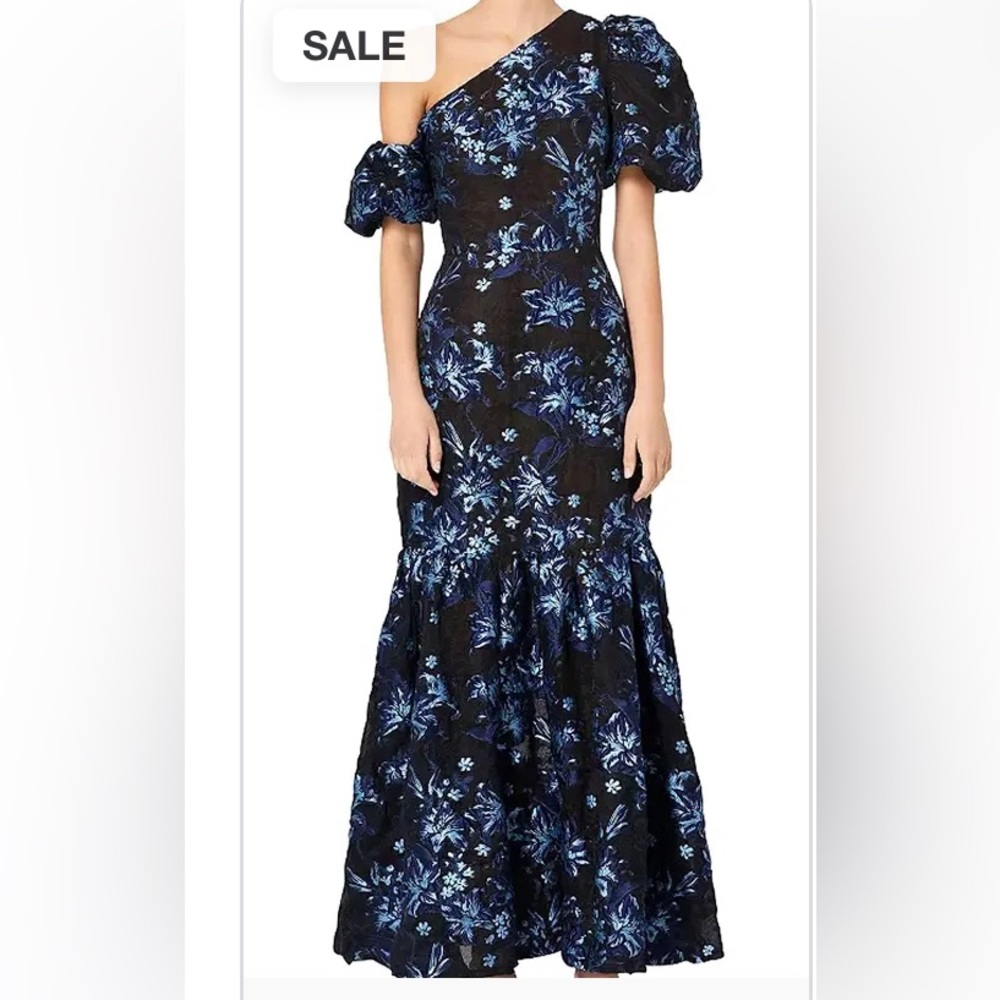 Elliatt Collective Planetary Gown